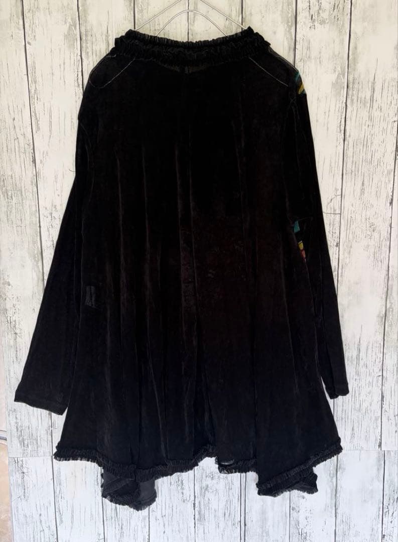 TOKUKOプルミエヴォル＊動物柄＊ワンピースチュニック　ベロア素材シアー