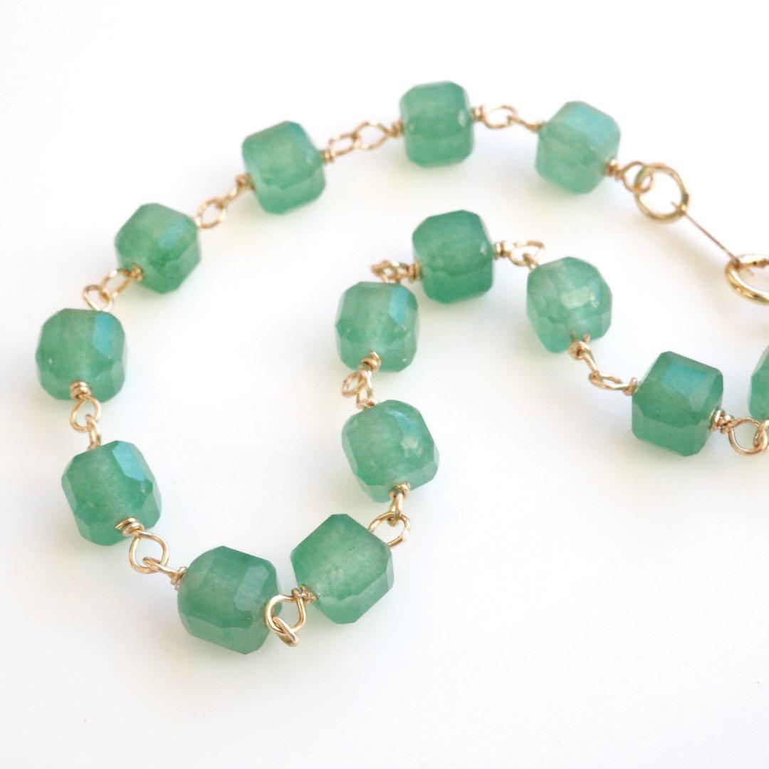 【❣️蘭❣️】ルビー翡翠のゴムブレスレット