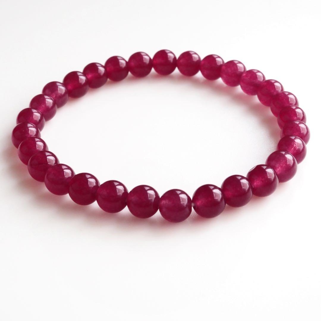 【❣️蘭❣️】ルビー翡翠のゴムブレスレット