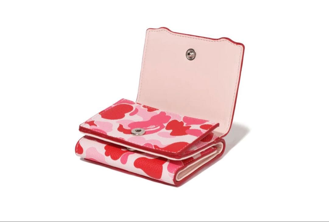 小物 BAPE ABC CAMO BABY LISA LEATHER WALLET