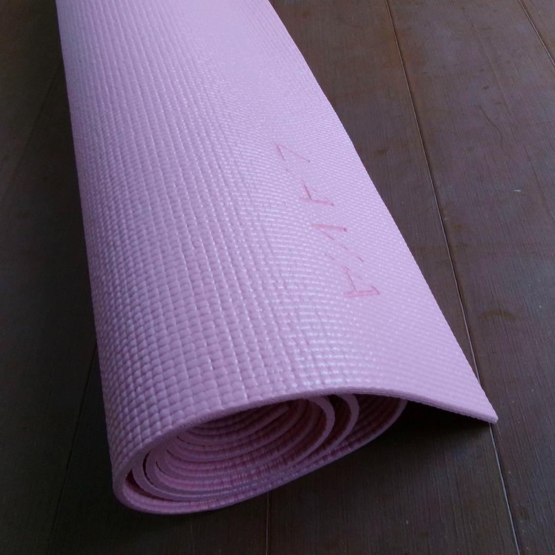 LAVA ヨガマット ヨガ ラバ マット エクササイズ ストレッチ