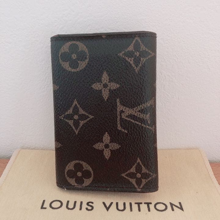 【良品】ルイヴィトン ミュルティクレ6 ホットピンク キーケース　ピンク