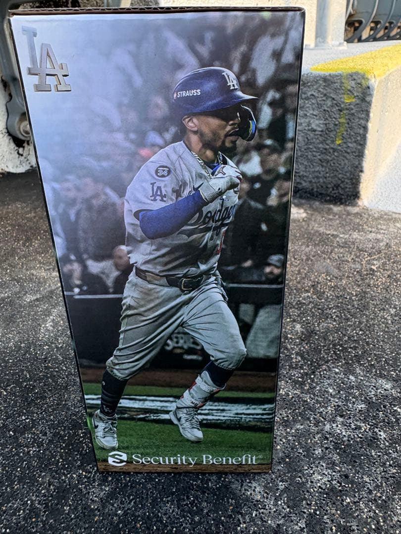 5/13 球場配布 ドジャース ムーキー・ベッツ ボブルヘッド MLB 非売品
