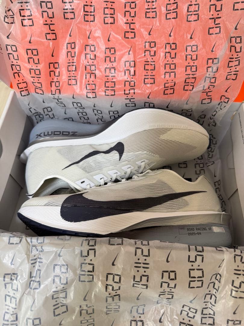 ナイキ ズームX ヴェイパーフライ ネクスト% 4 26.0cm