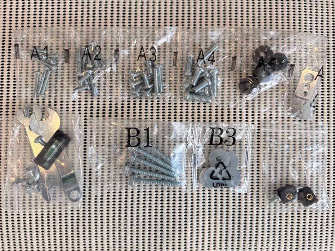 テレビ 壁掛け 金具 37～65型 TVセッターVA226 ブラック