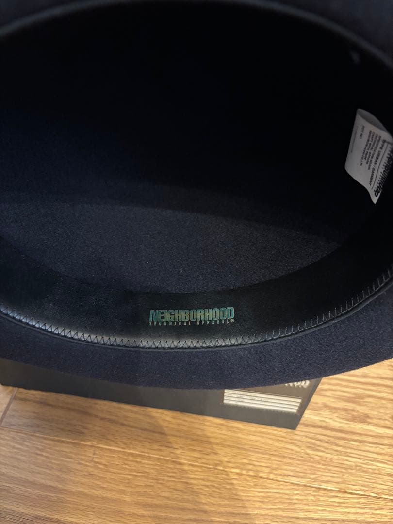 neighborhood ラビットファーハット