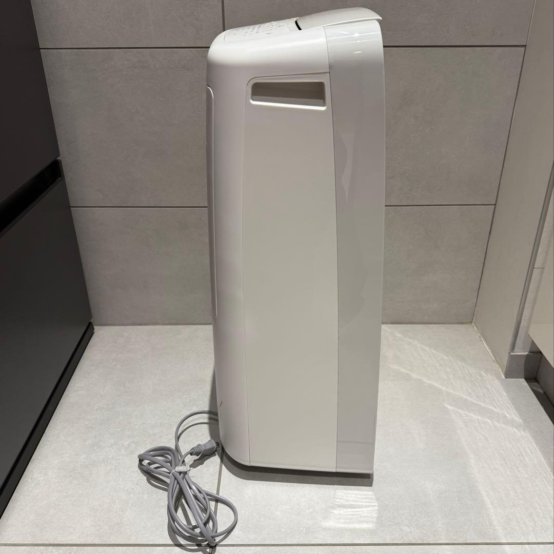 SHARP シャープ　除湿機　CV-L120-W 2021年製