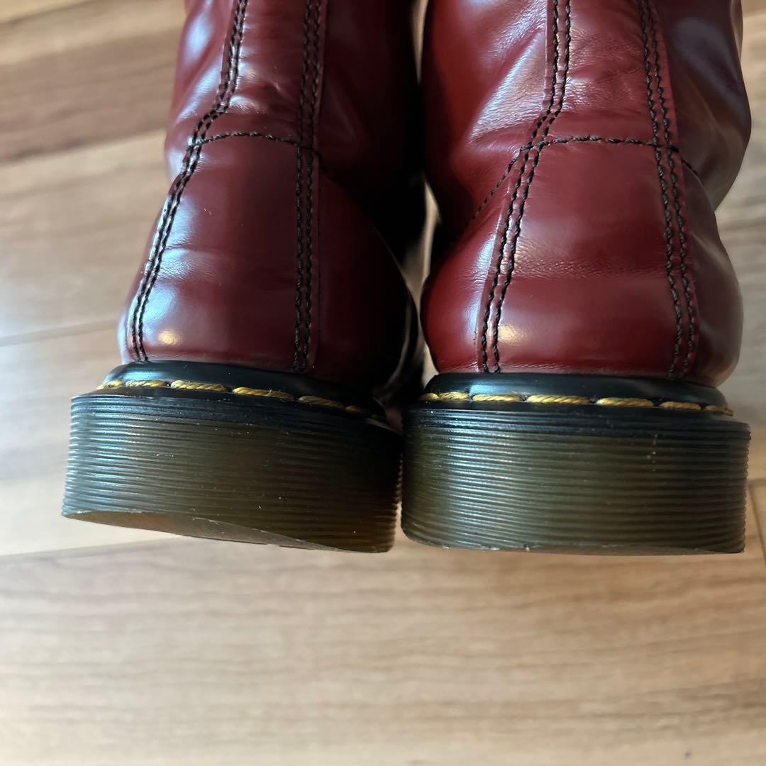 ドクターマーチン 1460 8ホールブーツ　UK8 チェリーレッド　新品ロゴ靴紐