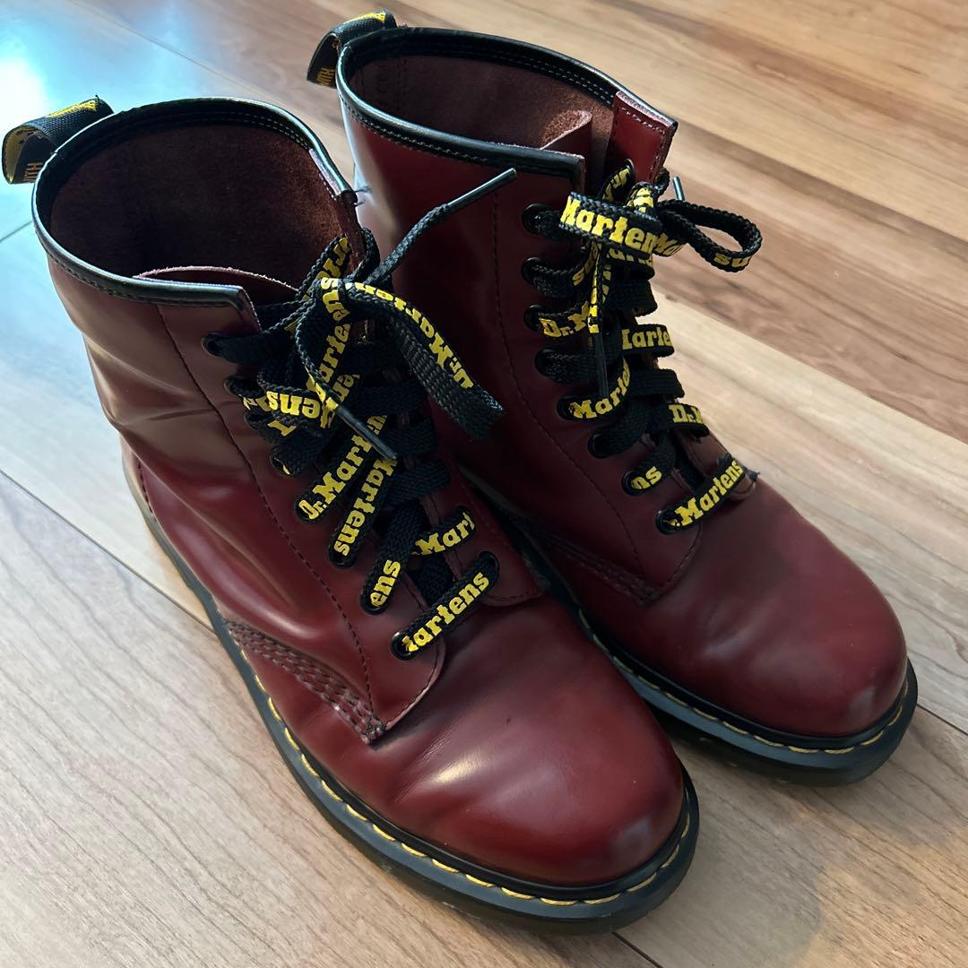 ドクターマーチン 1460 8ホールブーツ　UK8 チェリーレッド　新品ロゴ靴紐