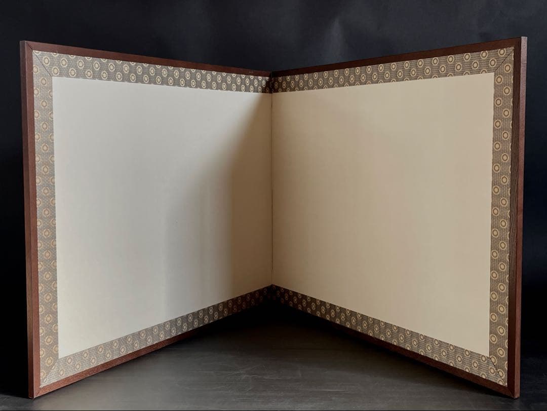 割引❗️【美品】「母」 菊花 丸紋 風炉先屏風 桑縁 茶道具 （127①）