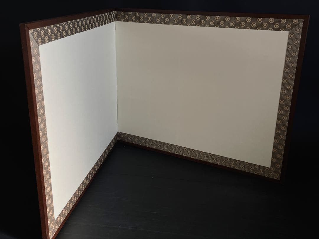 割引❗️【美品】「母」 菊花 丸紋 風炉先屏風 桑縁 茶道具 （127①）