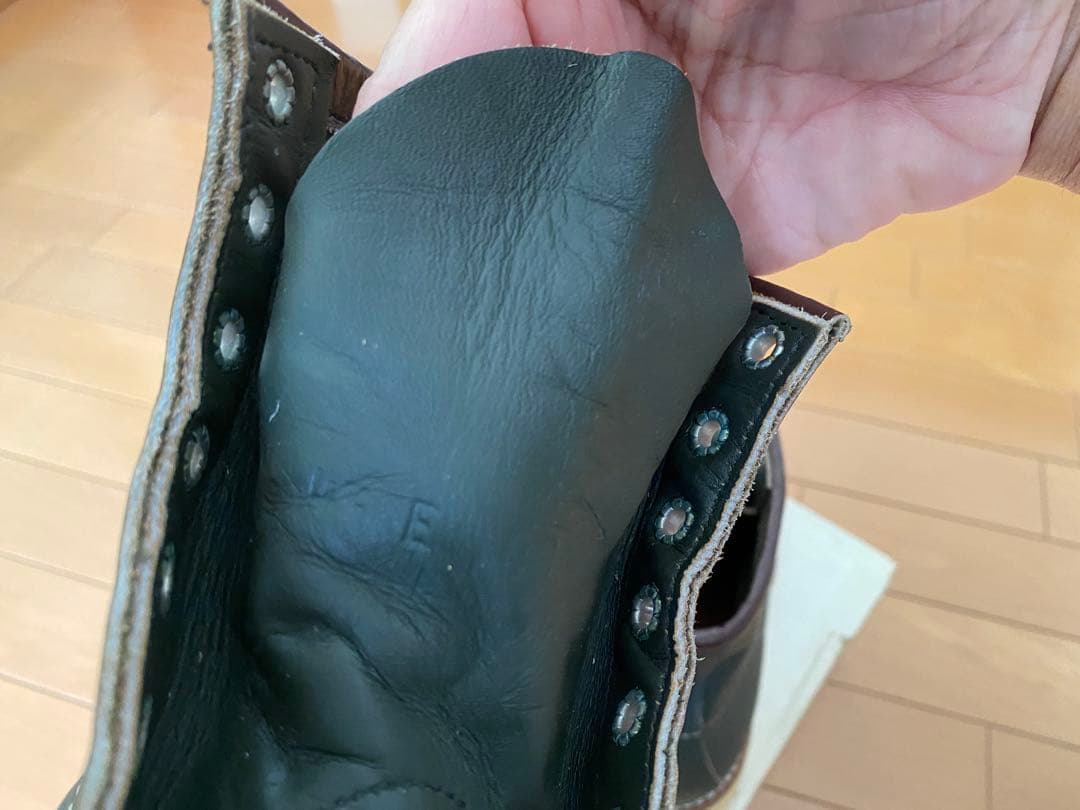 良品 レッドウイングredwing 8180 カーキ 四角犬タグ US4 1/2