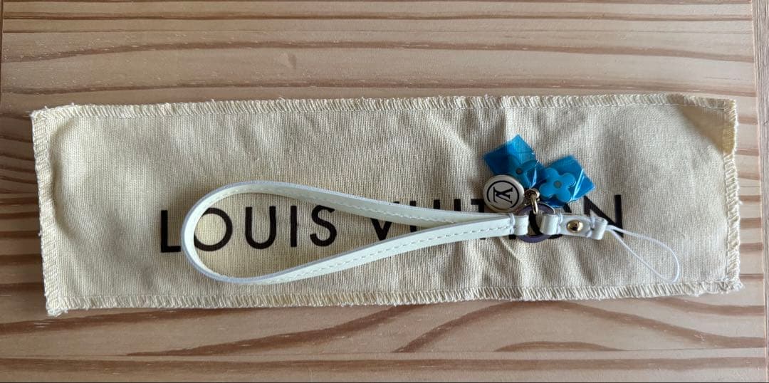 [未使用品] ルイヴィトン・携帯ストラップ