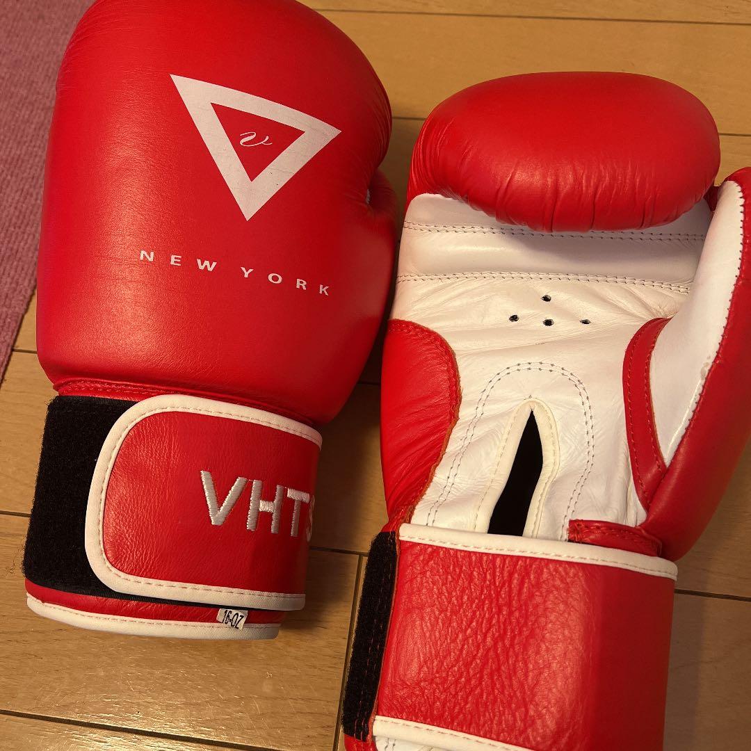 美品ボクシンググローブ