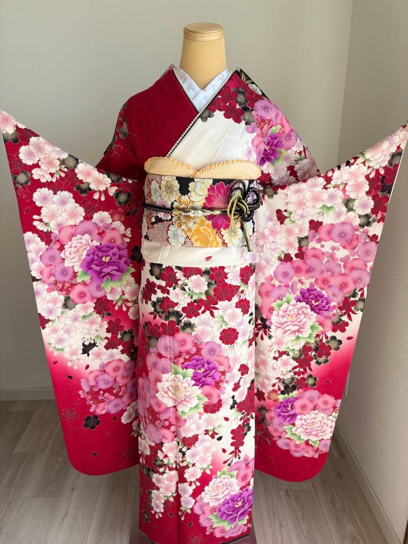 可愛い♡振袖フルセット（７点）　正絹　成人式　白・赤系