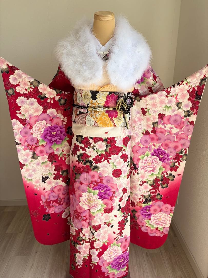 可愛い♡振袖フルセット（７点）　正絹　成人式　白・赤系
