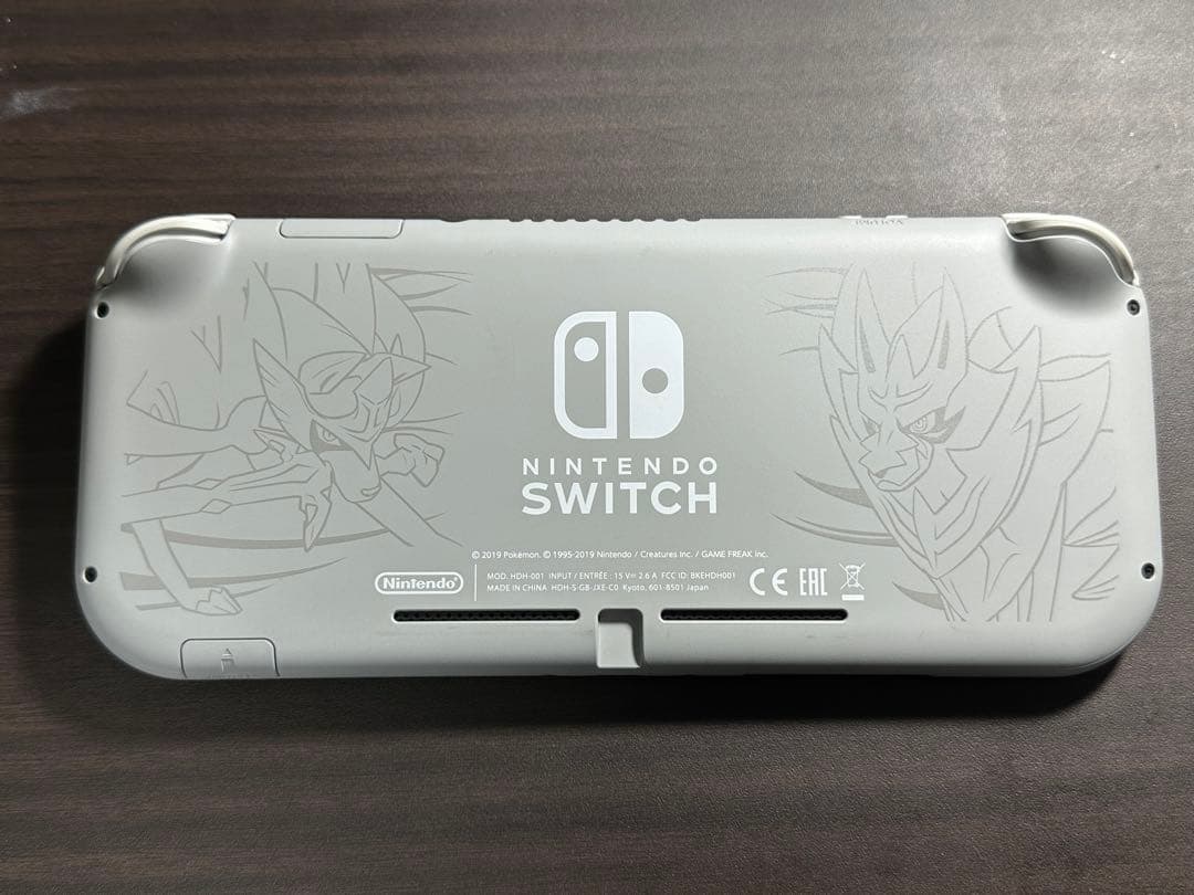 スイッチライト　ザシアンザマゼンタ 箱無し