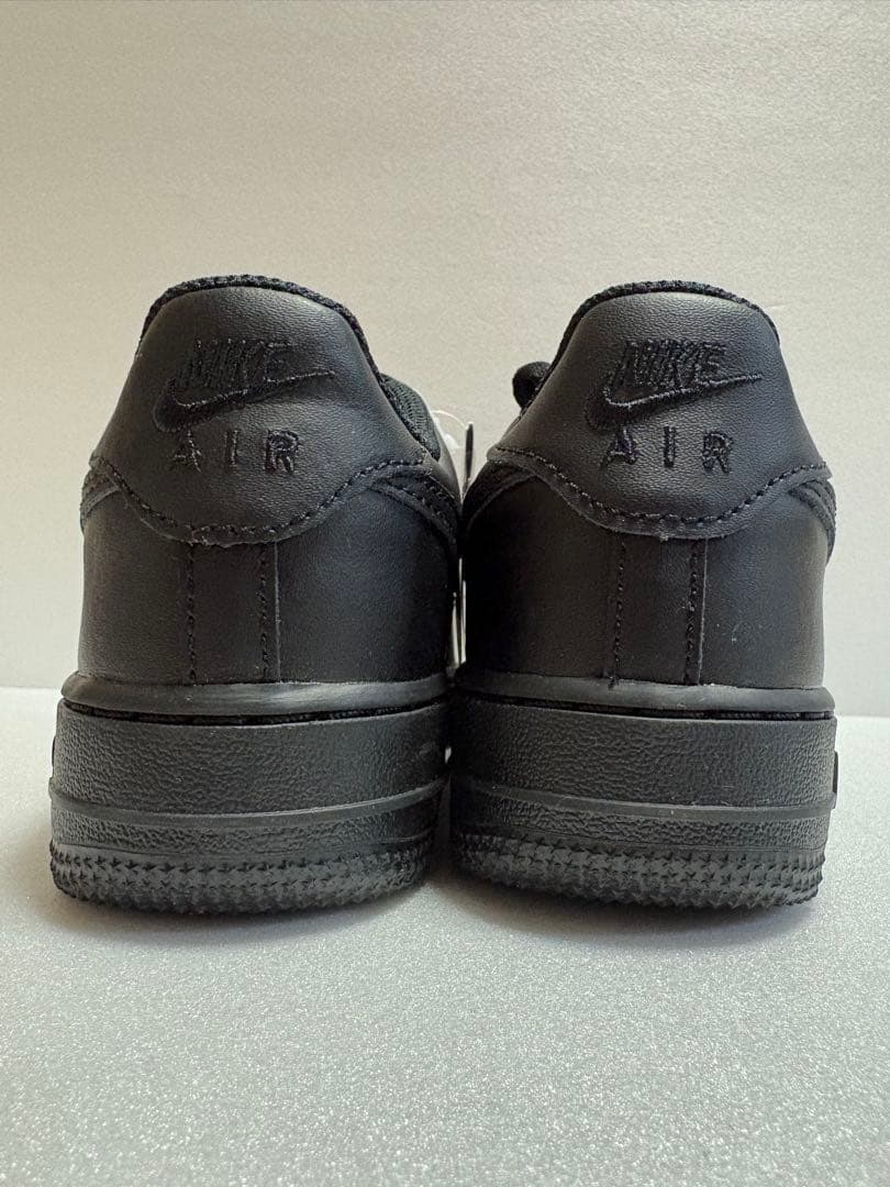 NIKE AIR FORCE 1 エアフォース1 ブラック　GS 23cm