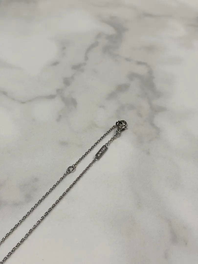 Van Cleef & Arpels ノベルティ ギヨシェ ネックレス