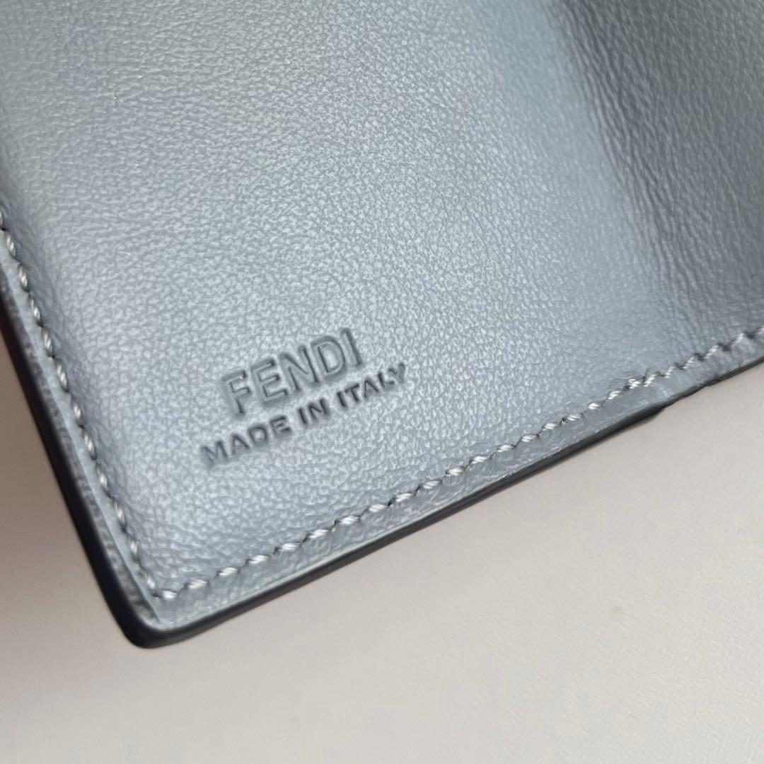 37 美品 FENDI フェンディ ピーカブー 3つ折り財布