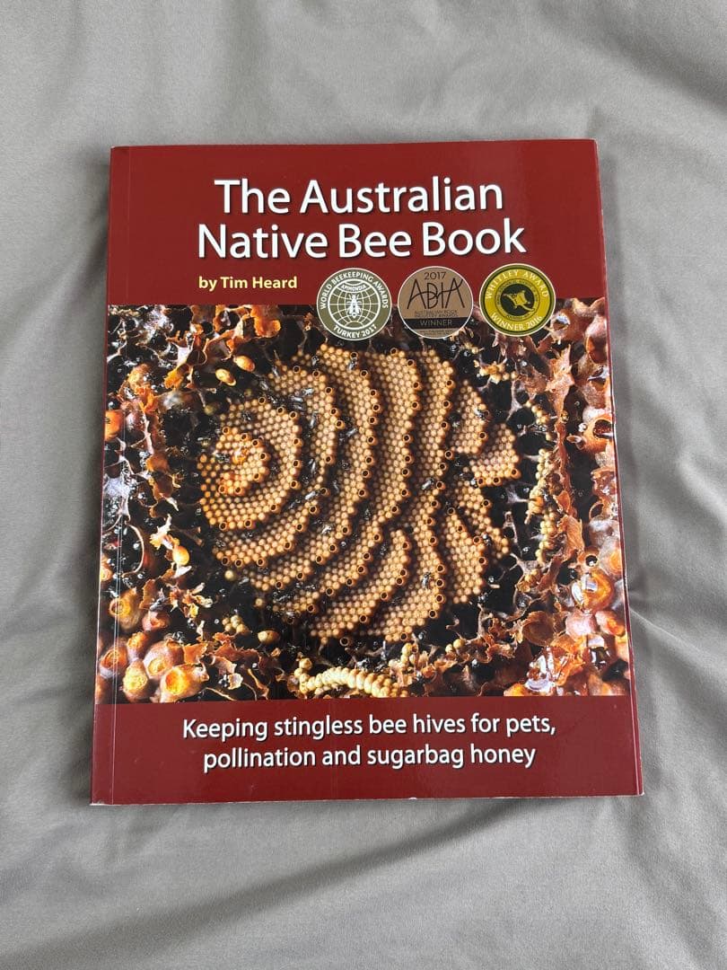 洋書 The Australiian Native Bee Book