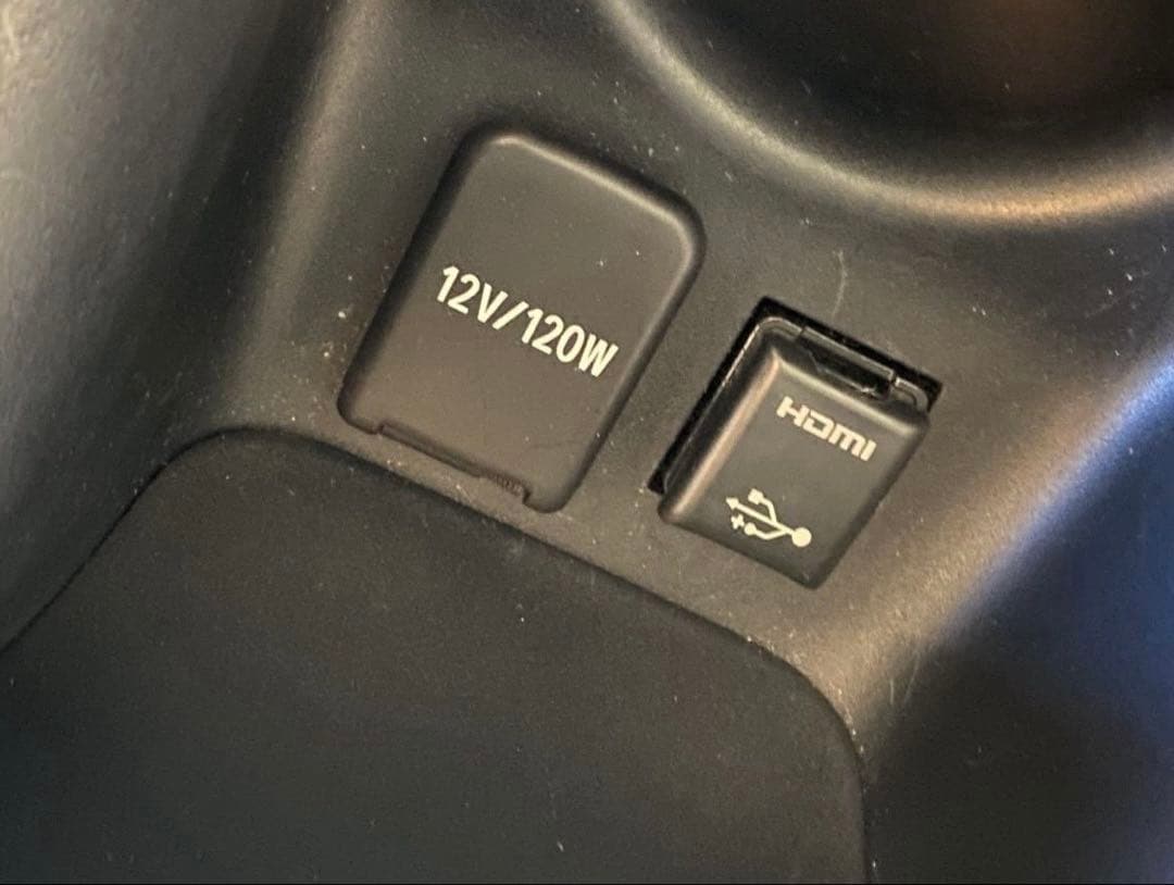 プリウス50 51 後期 HDMI ケーブル　086B0-00050 トヨタ純正