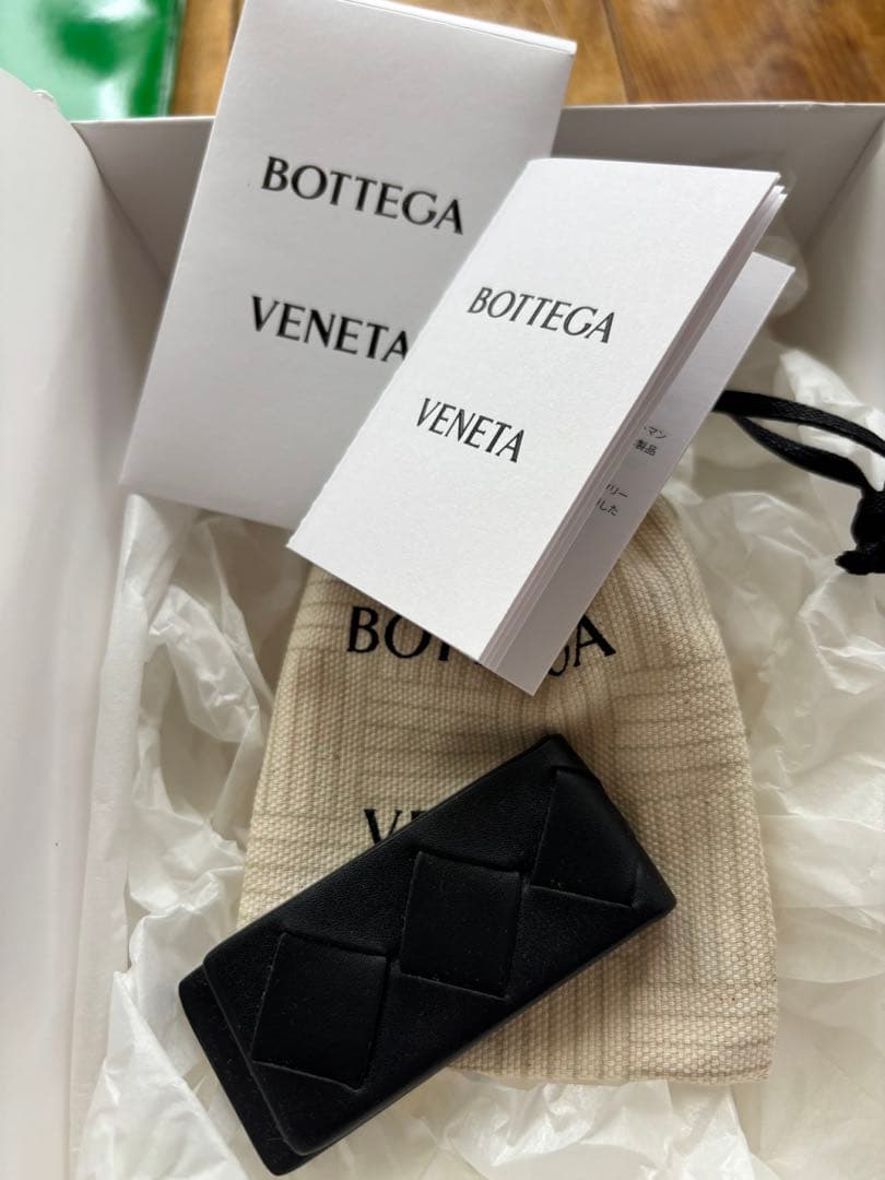 BOTTEGA VENETA ブラック マネークリップ　新品未使用　ラッピング有