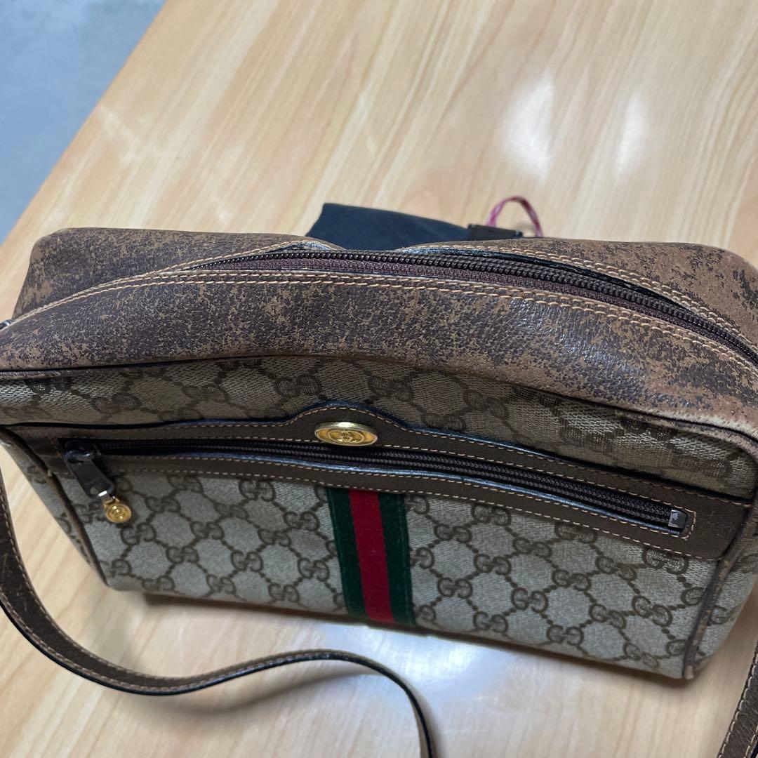 Gucci シェリーラインショルダーバッグ