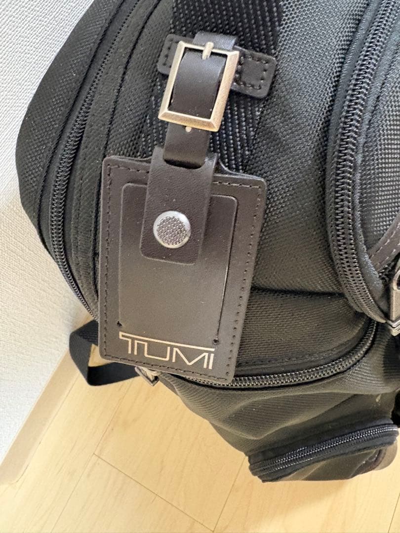 TUMI ブラック　リュック　バックパック