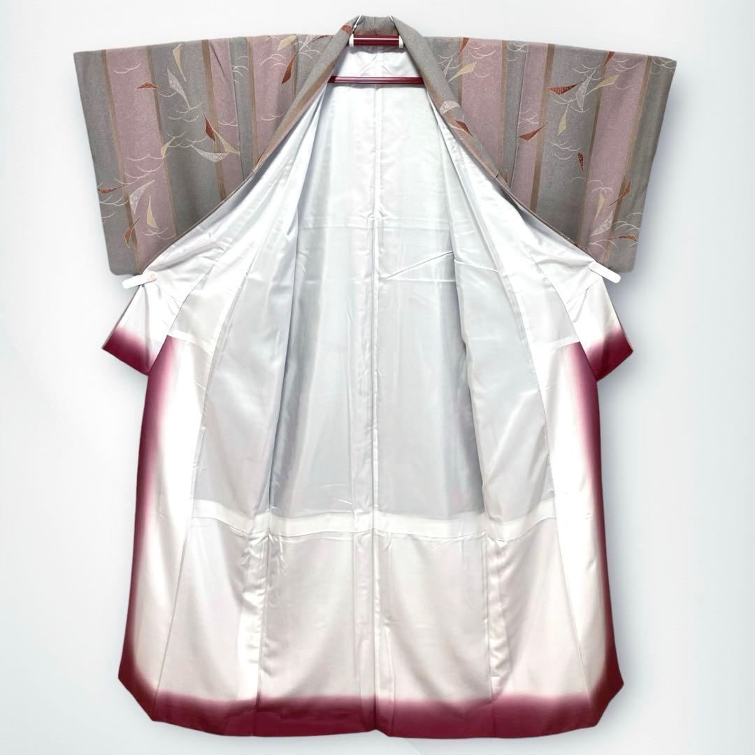 【美品✨】東レシルック　洗える着物　小紋　黄みのグレー　くすみピンク　縦縞　G7