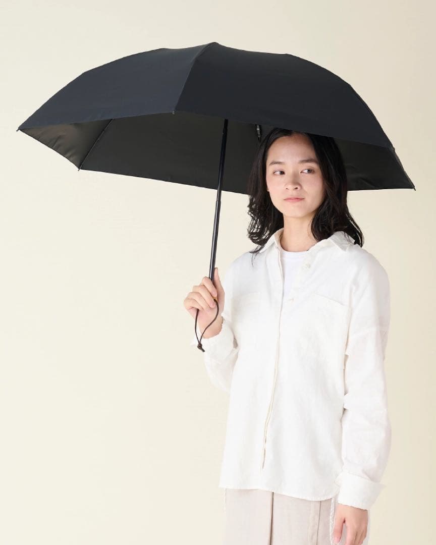 美品 サンバリア100 3段折り 日傘 ブラック 男女兼用