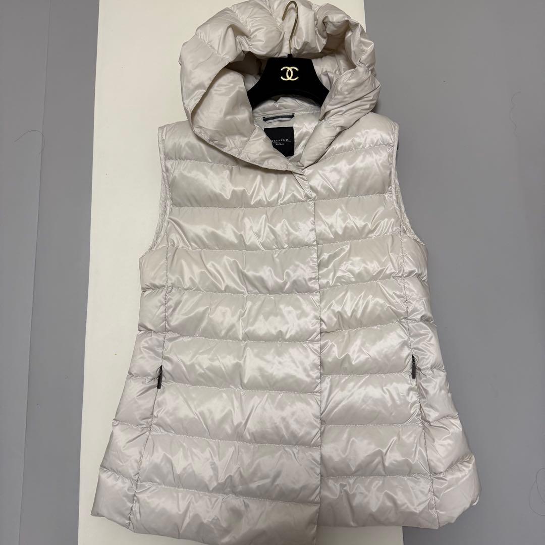 マックスマーラウィークエンド　ダウンベスト　アイボリー　36 キルティング