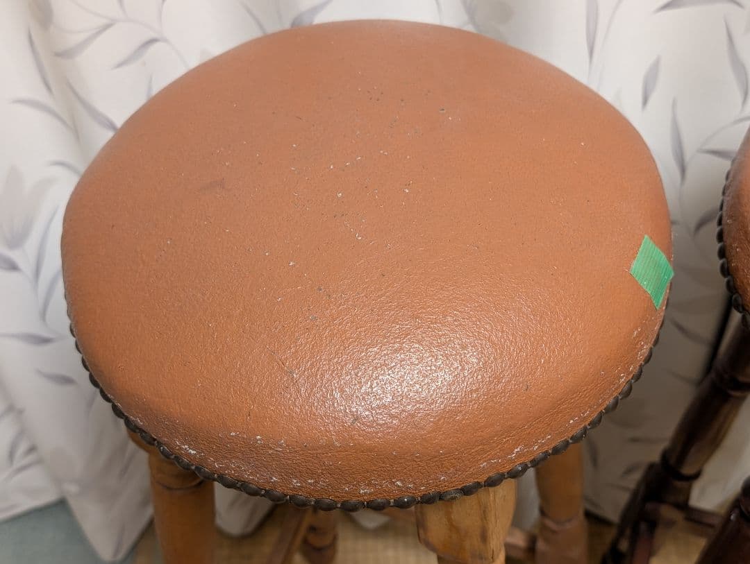 木製　スツール　カウンター チェア　2脚　イタリア風