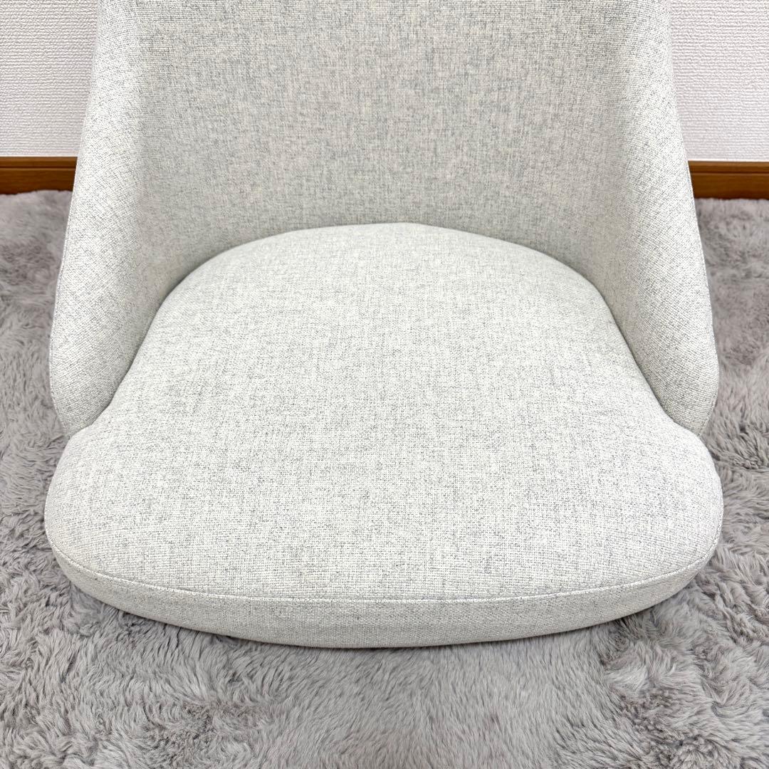 【送料込み】IKEA JANOLOF ヤンオロフ 回転ダイニングチェア ベージュ