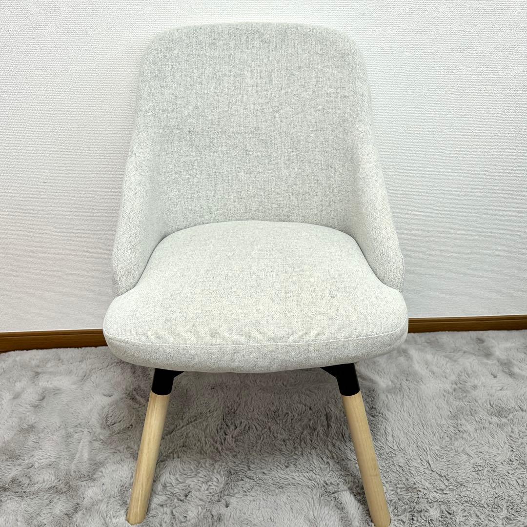 【送料込み】IKEA JANOLOF ヤンオロフ 回転ダイニングチェア ベージュ