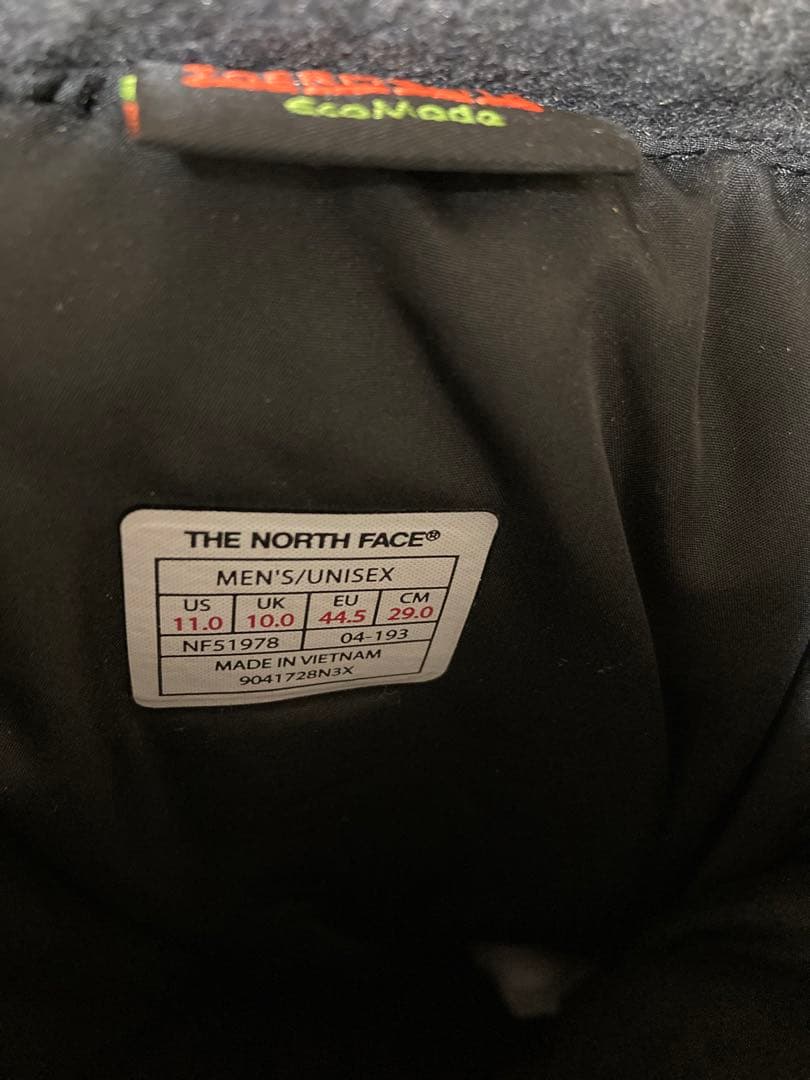 新品未使用タグ付ノースフェイスブーツ29cm