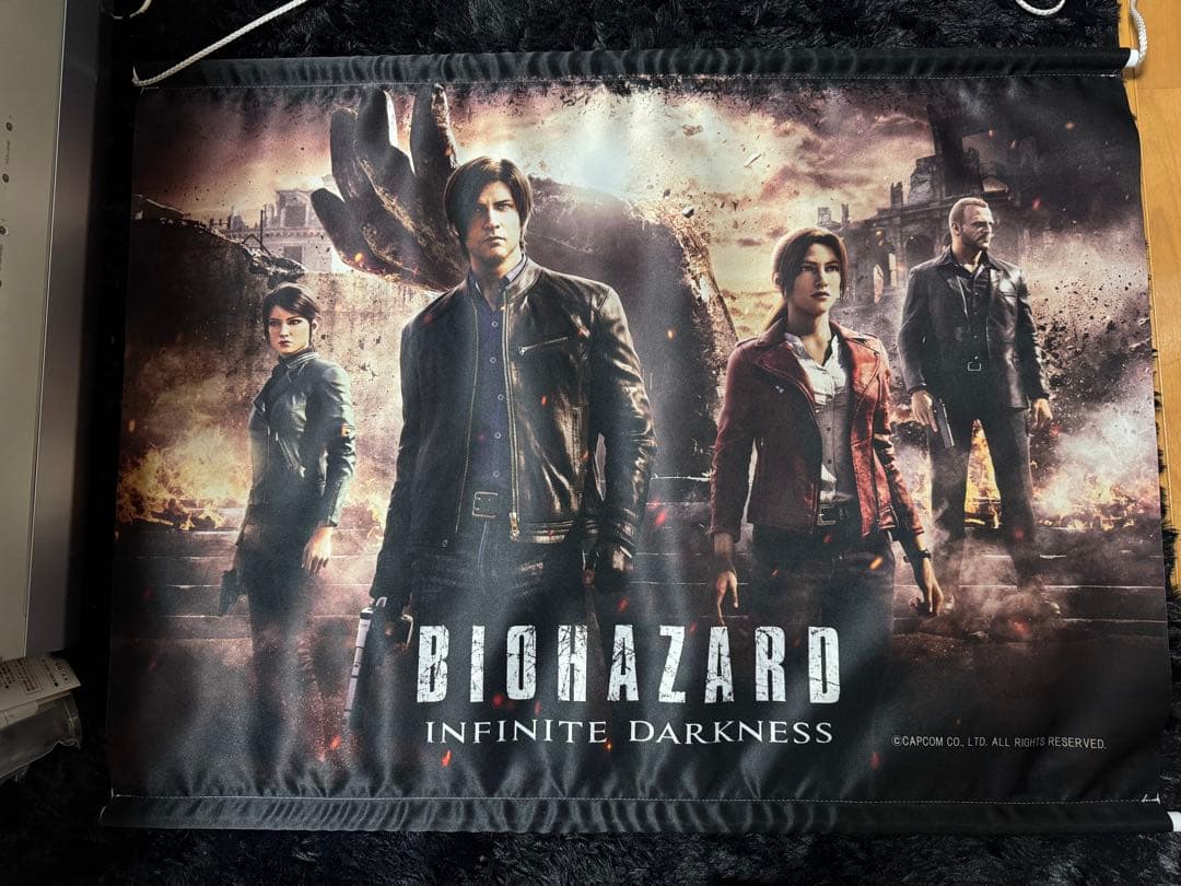 バイオハザード：インフィニット ダークネス B2タペストリー