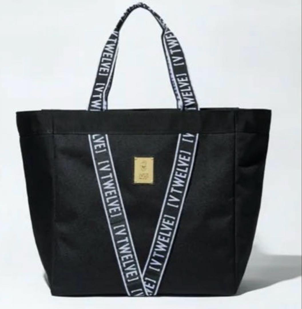 新品未使用！　V12 ゴルフバッグ　ビッグトートバッグ　金具プレート　大容量