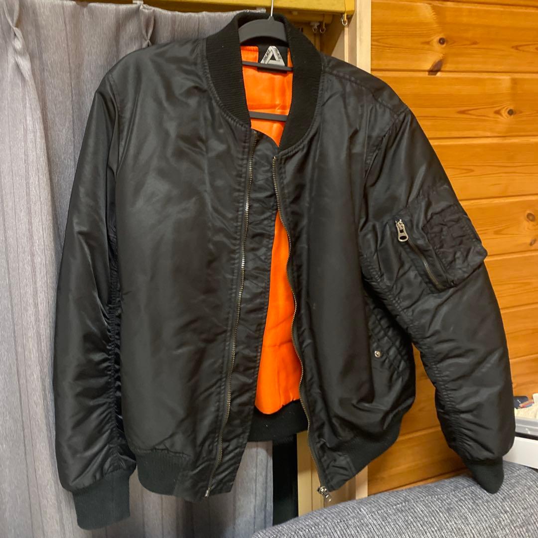 PALACE ブラック MA-1ジャケット