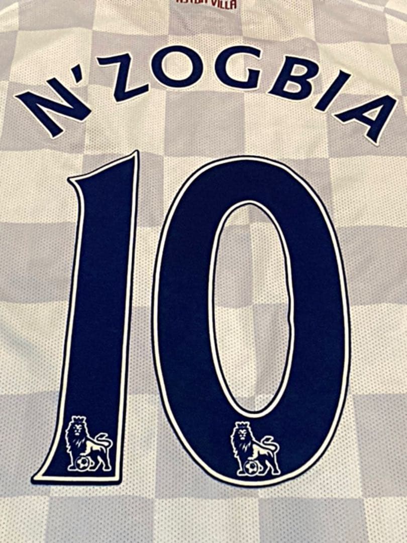 サッカーユニフォーム  アストンヴィラ