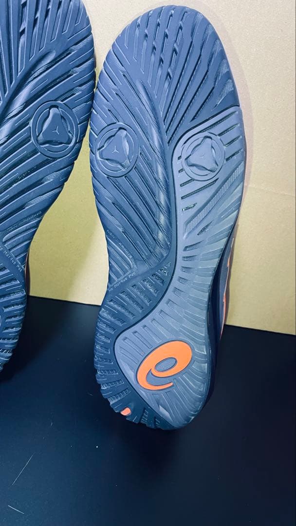 アシックス　テニスシューズ　ゲル レゾリューション 10　メンズ　27.5