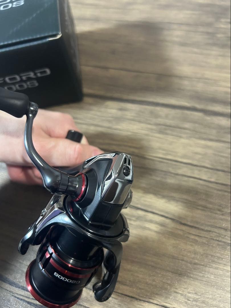 シマノ　20 ヴァンフォードC2000S スピニングリール