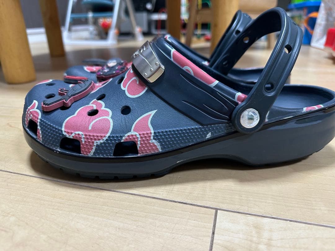 ナルト crocs クロックス サンダル