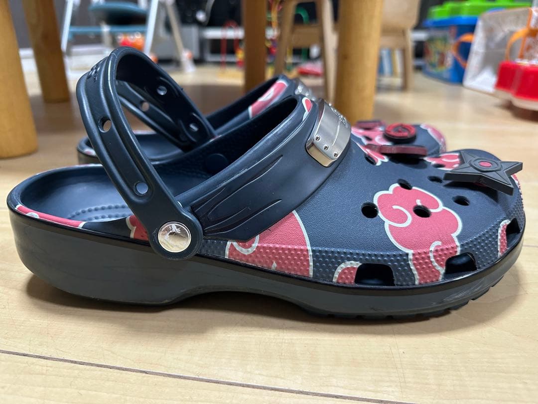 ナルト crocs クロックス サンダル