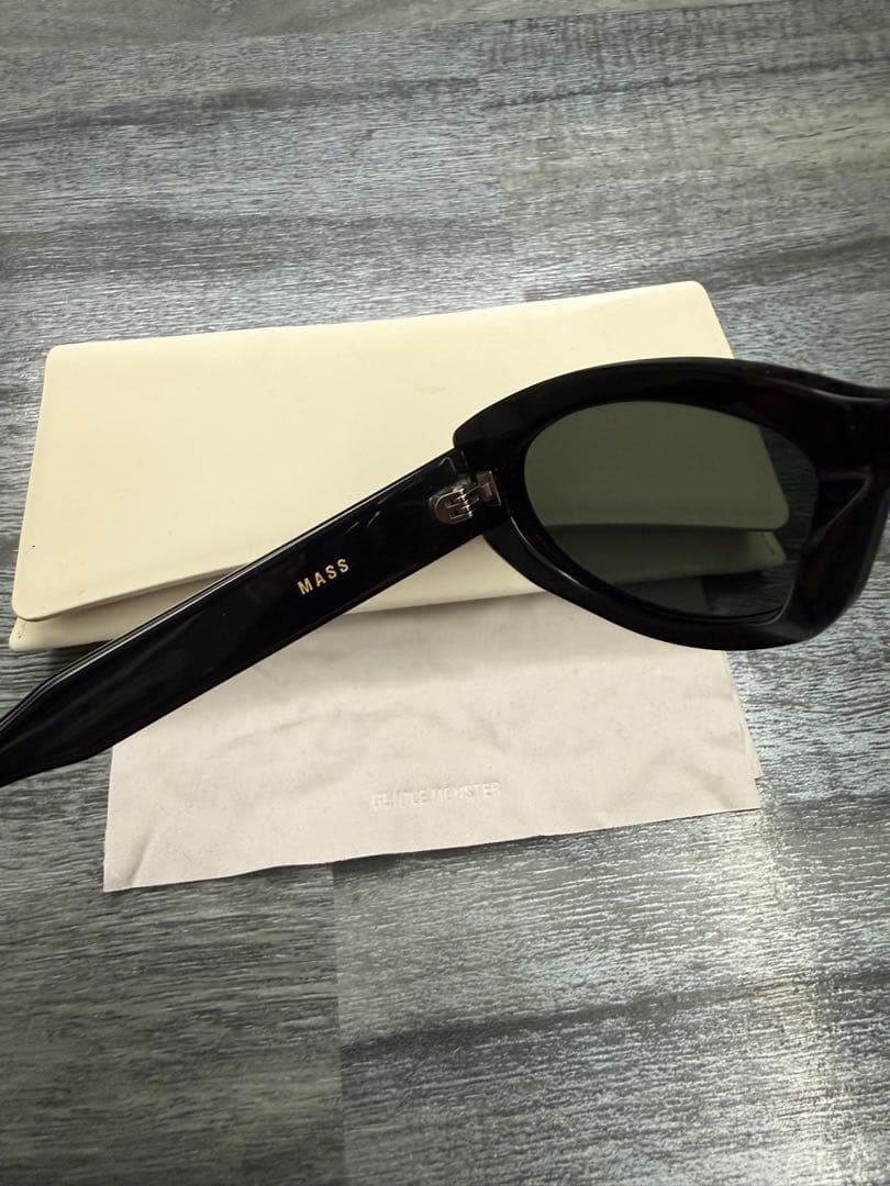 GENTLE MONSTER サングラス　Mass01
