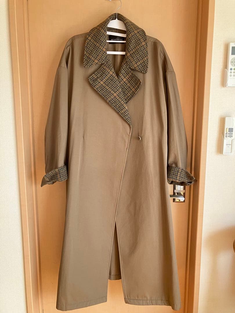 ミズイロインド　コート