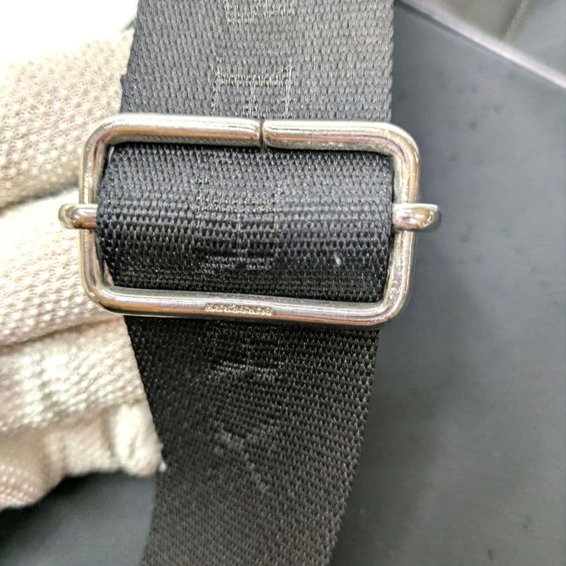 BURBERRY　ショルダーバッグ　ナイロン　ノバチェック　ブラック　良品