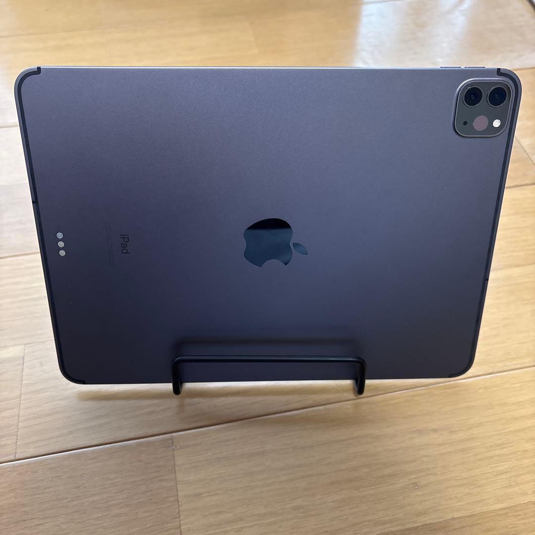 iPadPro 11-インチ第２世代256G Wi-Fi+セルラーキズ無美品