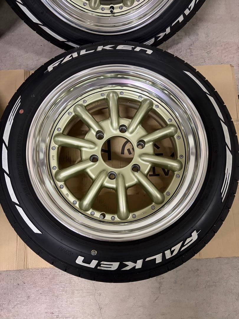 essex エセックス　ENCB 4本ハイエース　17インチ139.7 6穴