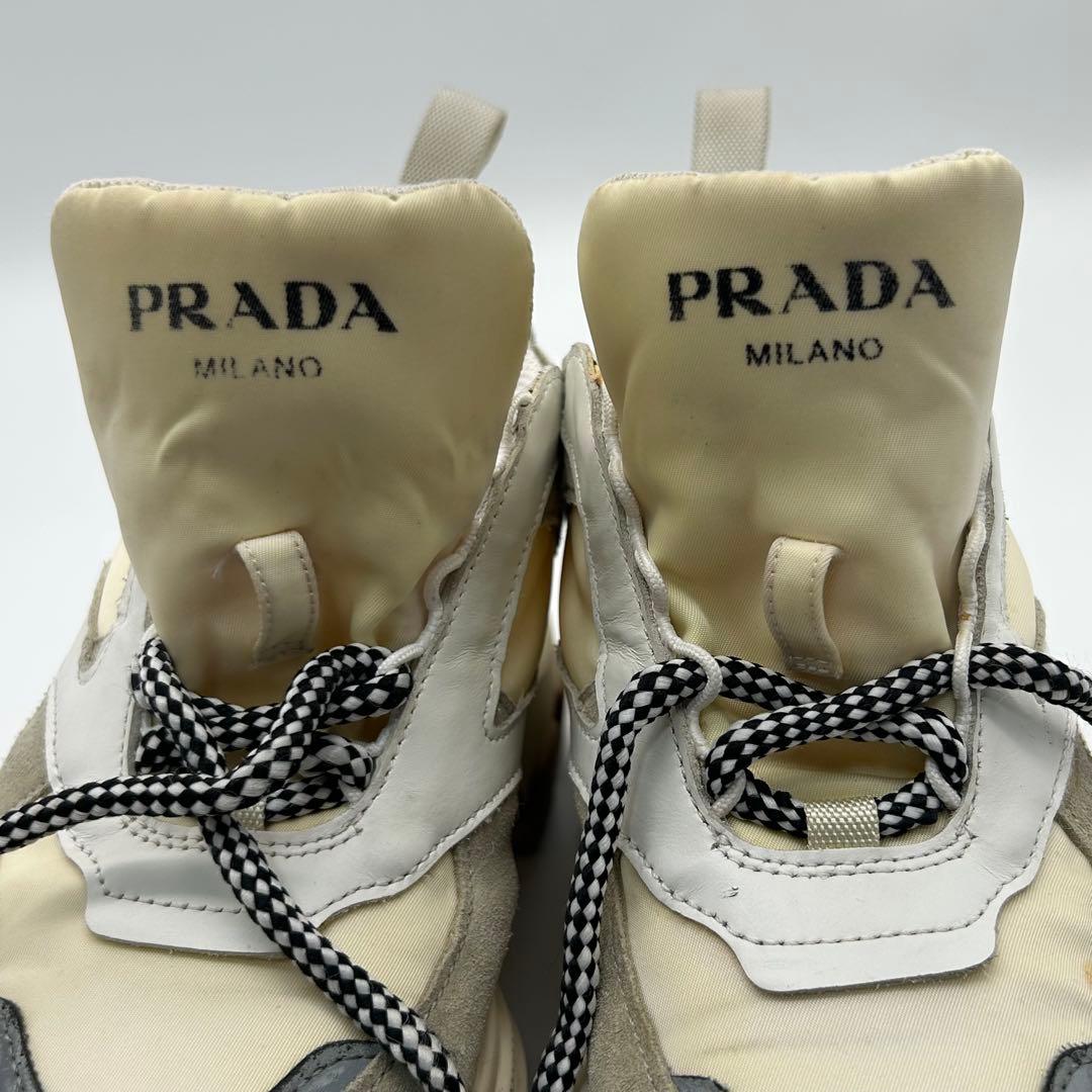 プラダ　PRADA ペガサス　スニーカー　厚底